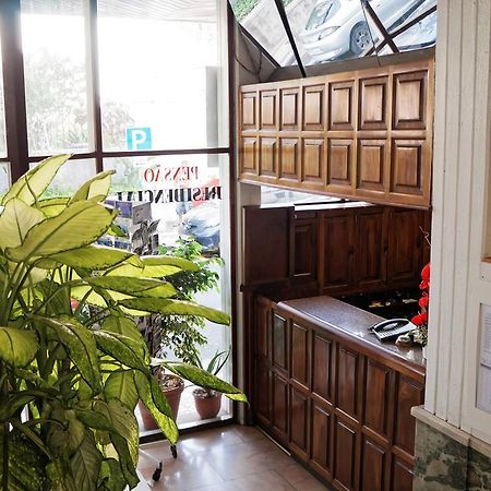 Hostel Residencial Parque Funchal  Zewnętrze zdjęcie