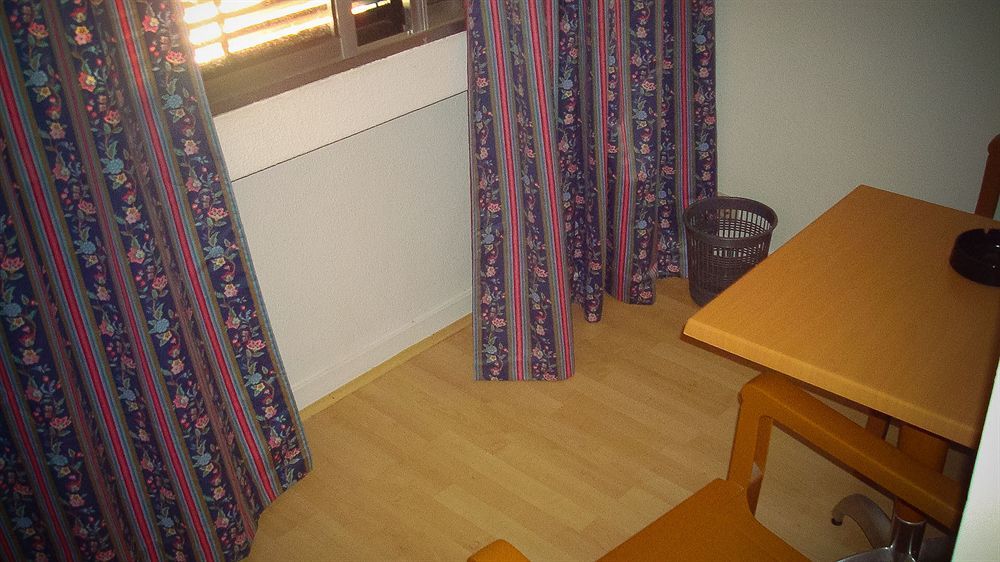 Hostel Residencial Parque Funchal  Zewnętrze zdjęcie