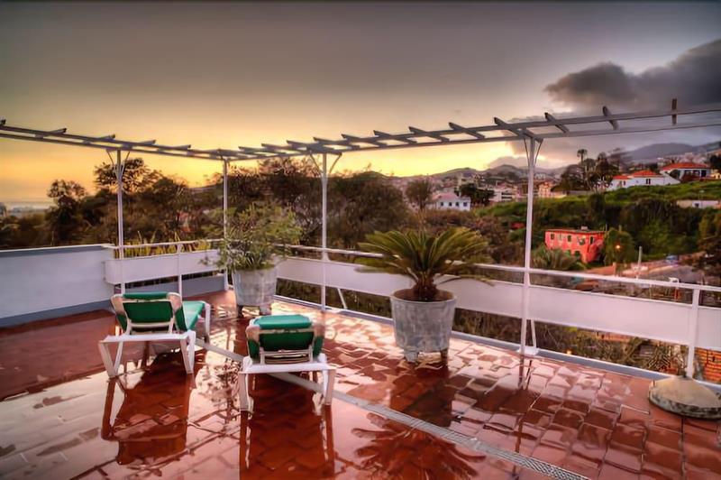 Hostel Residencial Parque Funchal  Zewnętrze zdjęcie